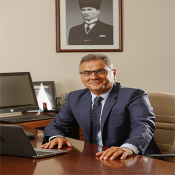 HEDEFİNİ KOYAR VE KENDİNE İNANIRSAN BAŞARI KAÇINILMAZ